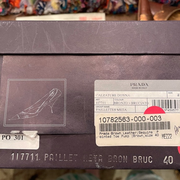 Prada pumps - Picture 5 of 8